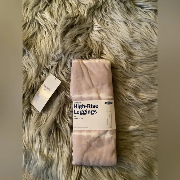 Old Navy Pants - Old Navy high waisted leggings NEW